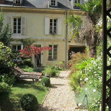 Bed and Breakfast Le Murmure de la Falaise à Beaumont-le-Roger Extérieur photo